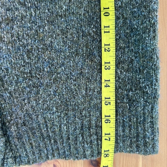 Olive Heather Cropped Reversible Sweater | Balloon Sleeves Wool Blend | Size L - Picture 8 of 8